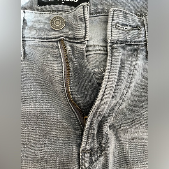 Men’s Express Slim Skinny Stretch Straight light gray jeans 32x34 - Picture 6 of 7